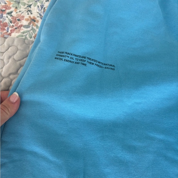 Pangaia sweatpants size S - Picture 6 of 7